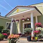 Topaz Centrum Hotel 3*