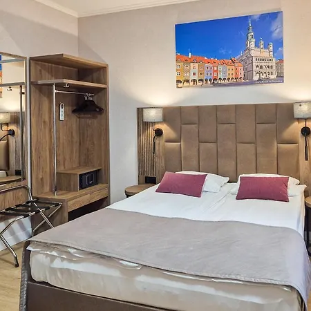 Topaz Centrum 3* Познань