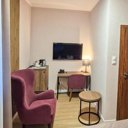 Topaz Centrum Готель