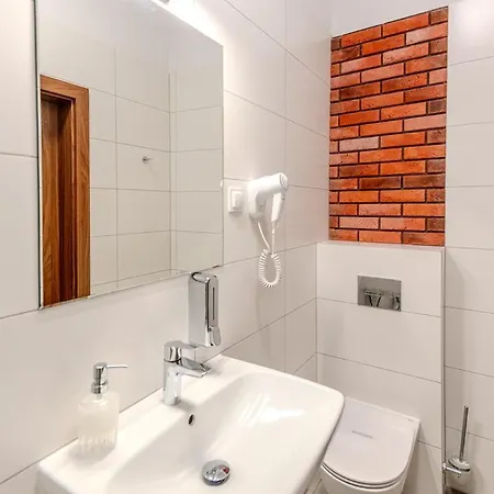Topaz Centrum 3* Познань