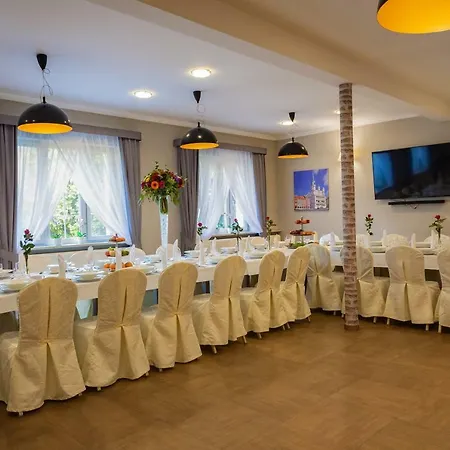 Topaz Centrum Hotell 3*